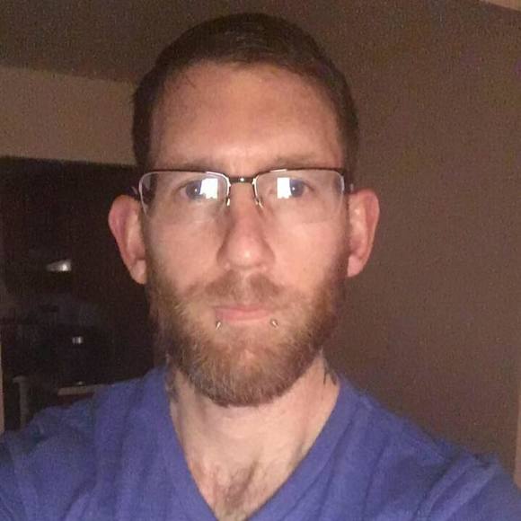 Meet your Posher, Daniel - Picture 2 of 2